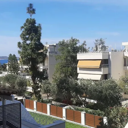 το σπίτι του καπετάνιου στη βουλιαγμένη * أثينا