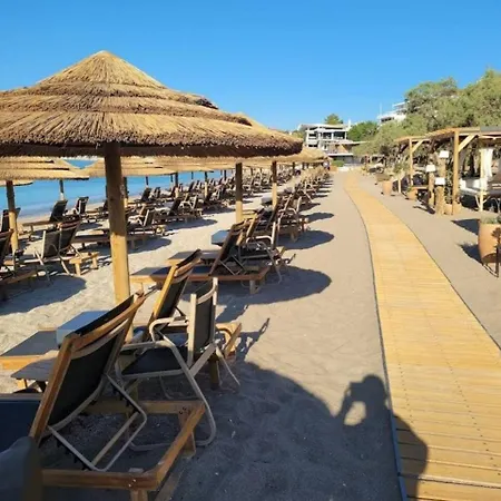 το σπίτι του καπετάνιου στη βουλιαγμένη شقة